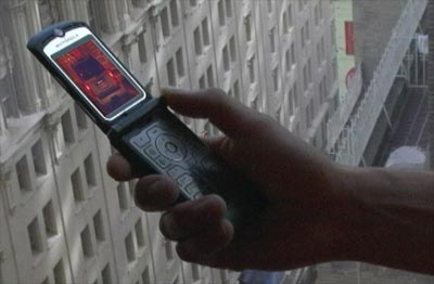 Cell Phone Tracking on Realistic Video On Computer Monitors  Ipods  Or Cell Phones In Films
